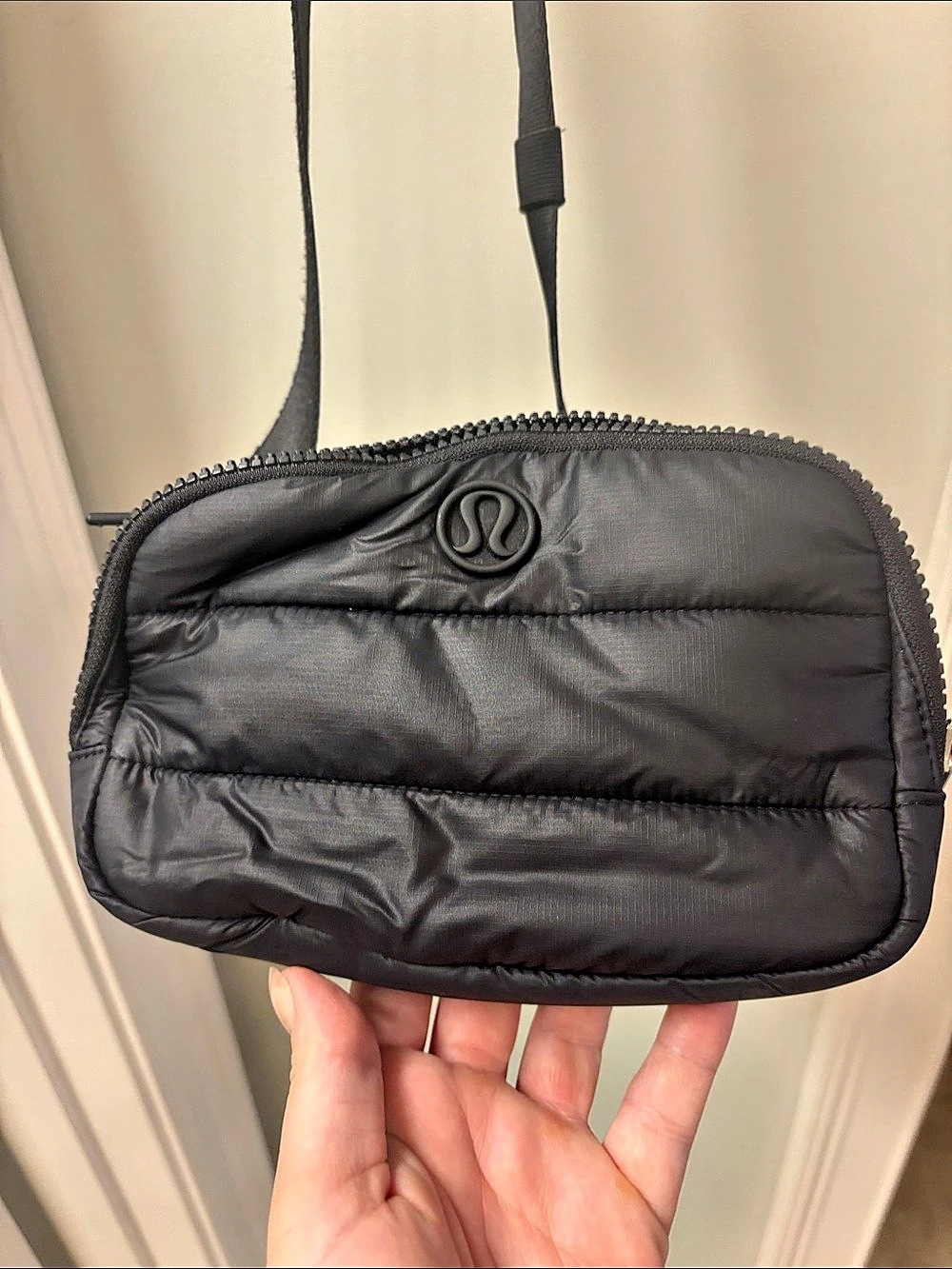 lululemon Quilted Grid Crossbody Bag 5L Black